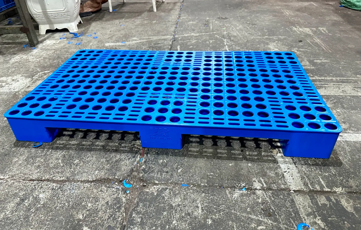 Đặc điểm của pallet nhựa cũ 1200x1000mm